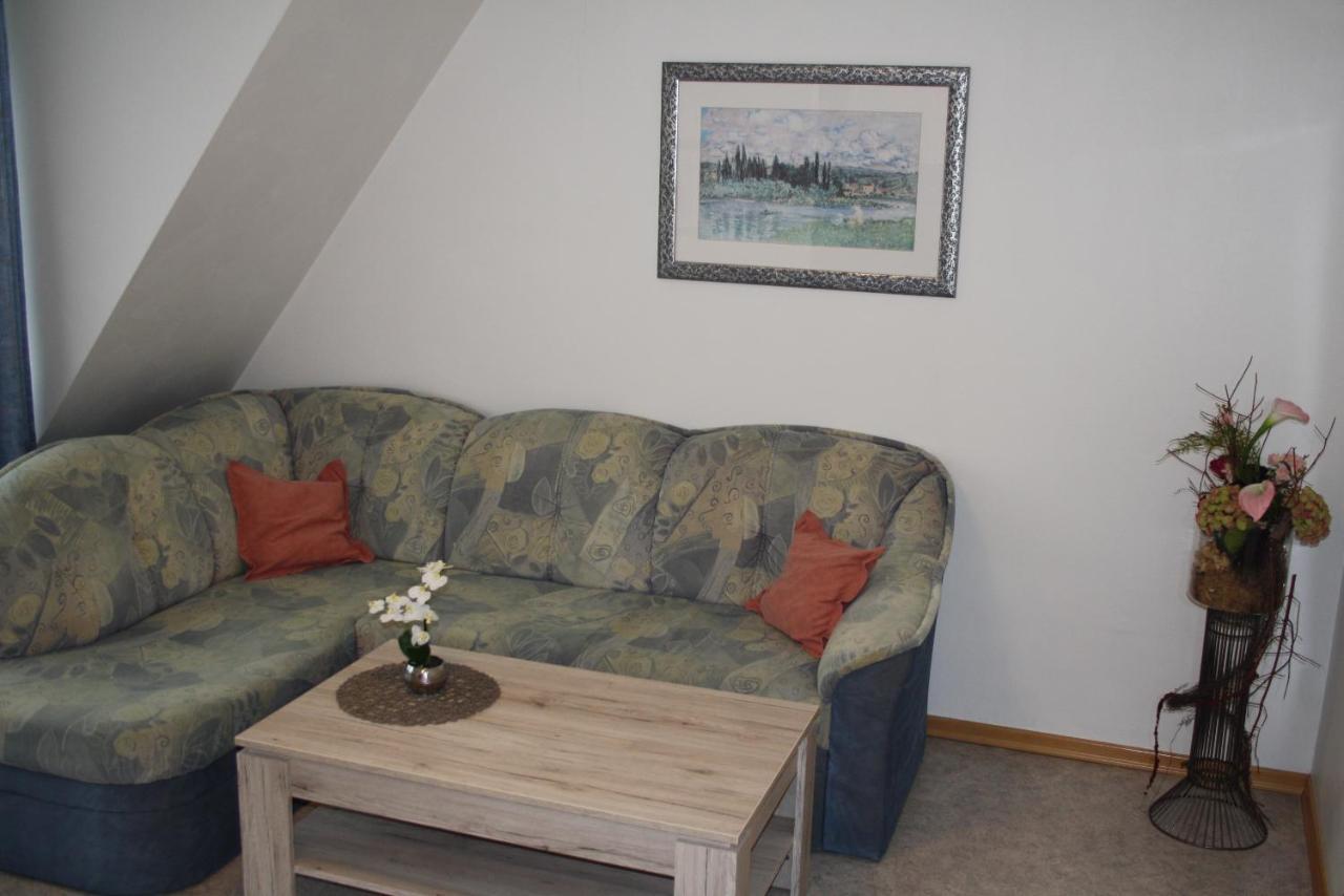 Pension / Ferienwohnung Allebrodt Ленещат Екстериор снимка