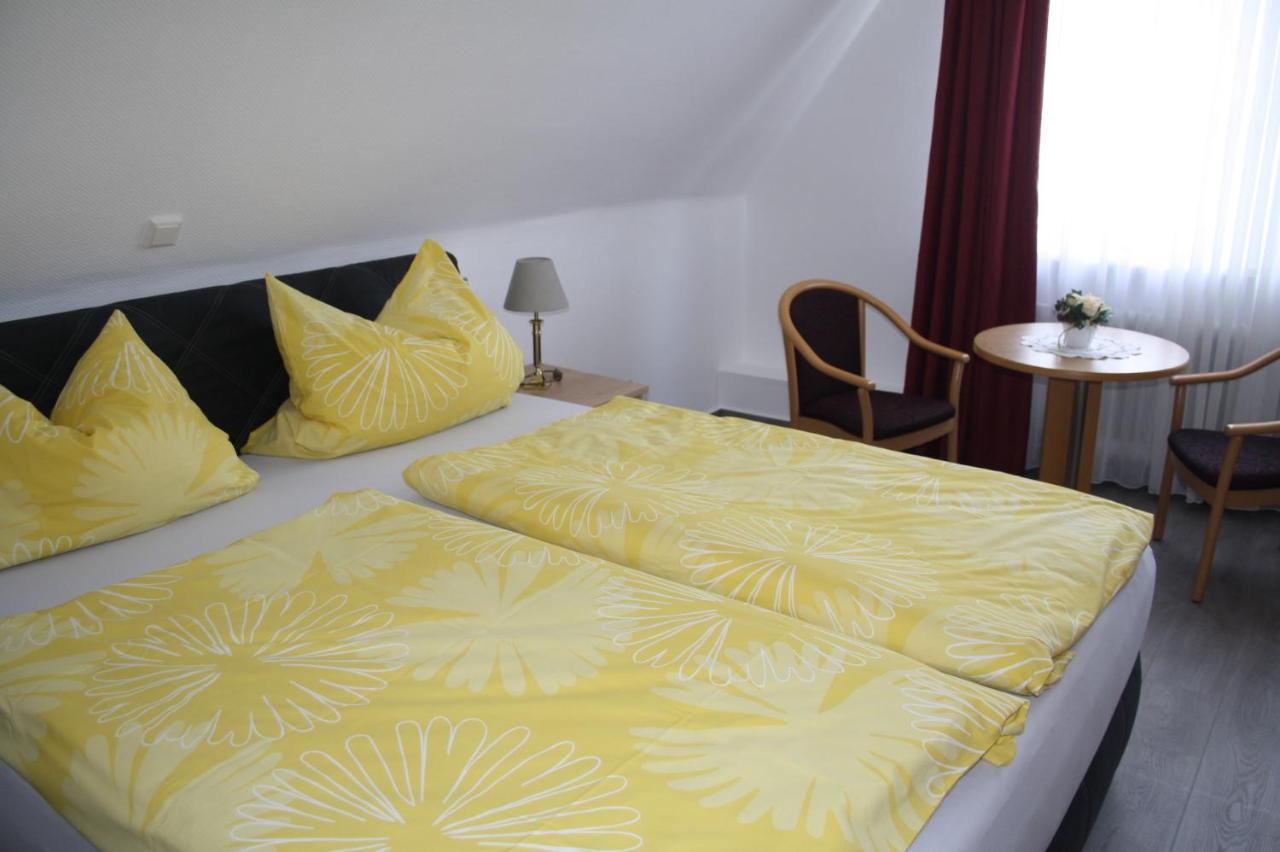 Pension / Ferienwohnung Allebrodt Ленещат Екстериор снимка