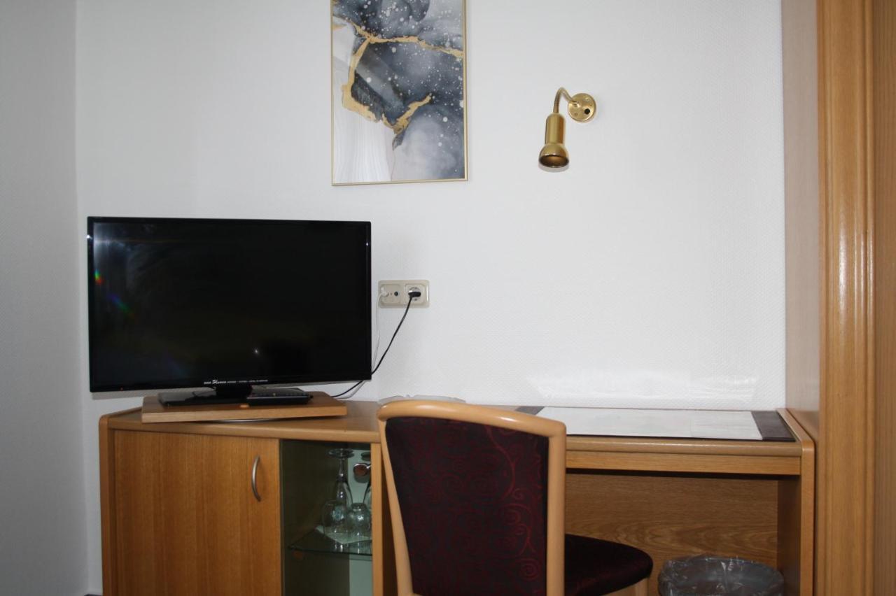 Pension / Ferienwohnung Allebrodt Ленещат Екстериор снимка