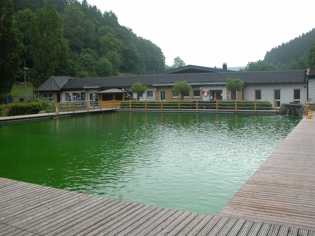 Pension / Ferienwohnung Allebrodt Ленещат Екстериор снимка